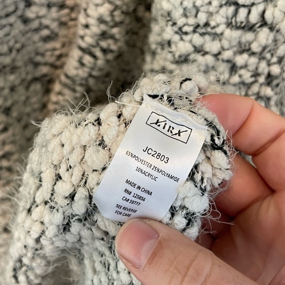 LIRA Extra Small/Small Black and White Extra Long Miranda Cardigan Sweater - Picture 6 of 8